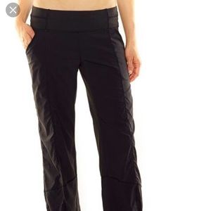 Black Lucy Workout Pants! ❤️